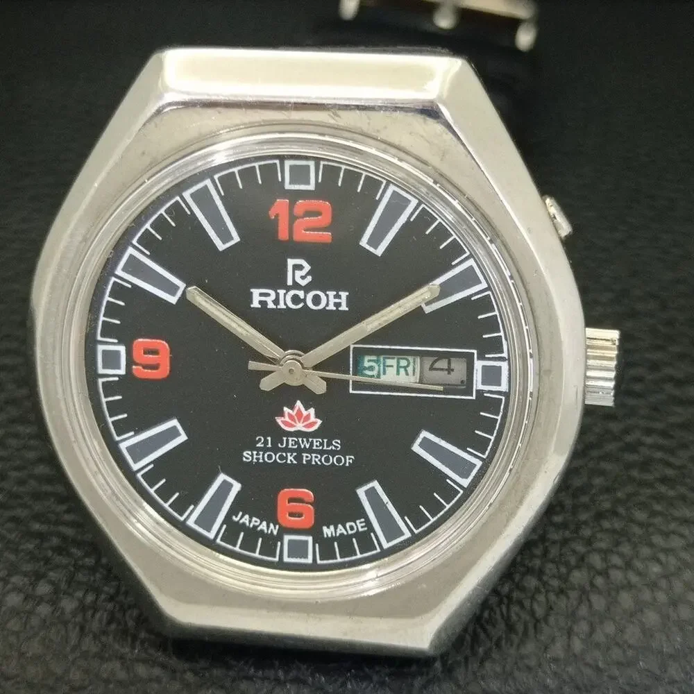 Vintage 1978 Ricoh Automatic Mens Silver Watch W/daydate & Red accents
